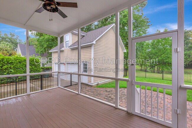 Building Photo - 1071 Barfield St