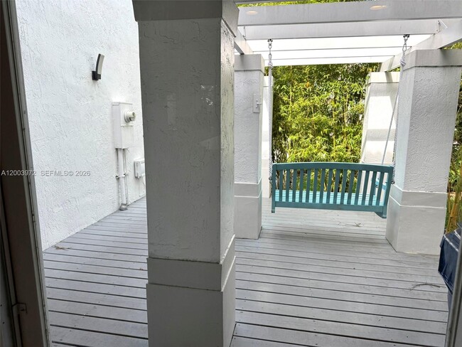 Building Photo - 6420 NW 109th Ave