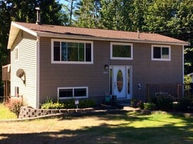 Building Photo - 21101 NE 66th St