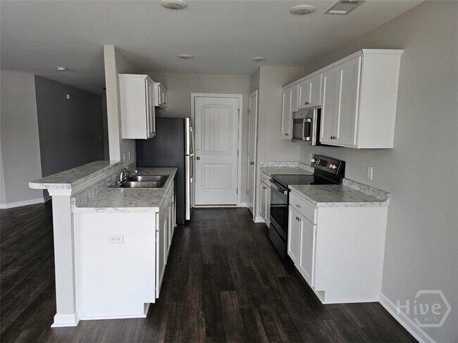 Building Photo - 207 Evans Ter