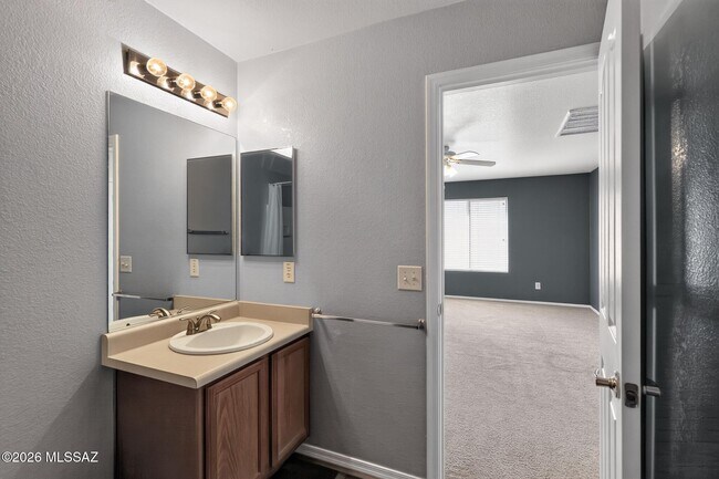 Building Photo - 1337 W Camino Mesa Sonorense