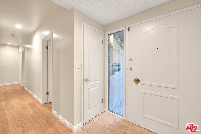 Building Photo - 4509 Don Miguel Dr