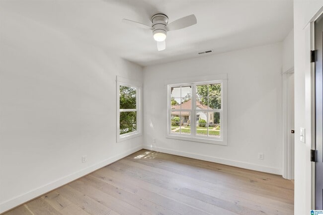 Building Photo - 4115 4th Ave S