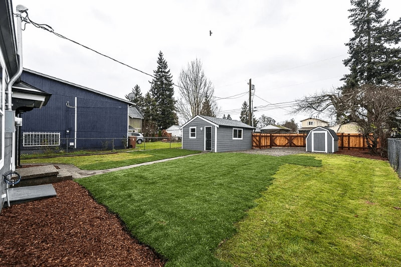 Building Photo - 1018 E 56th St