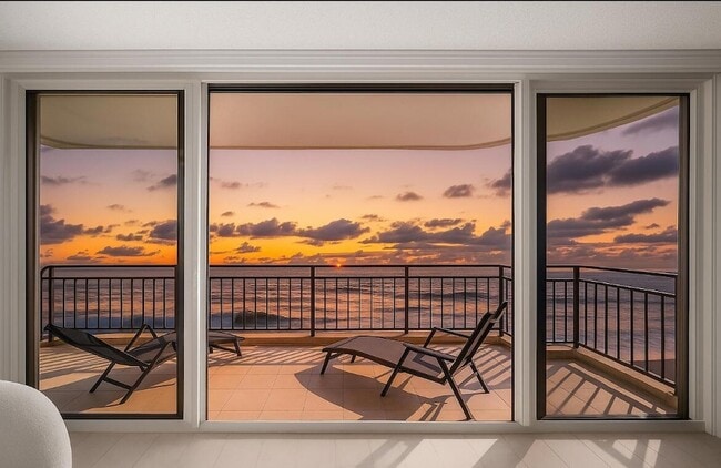 Building Photo - 3009 S Ocean Blvd