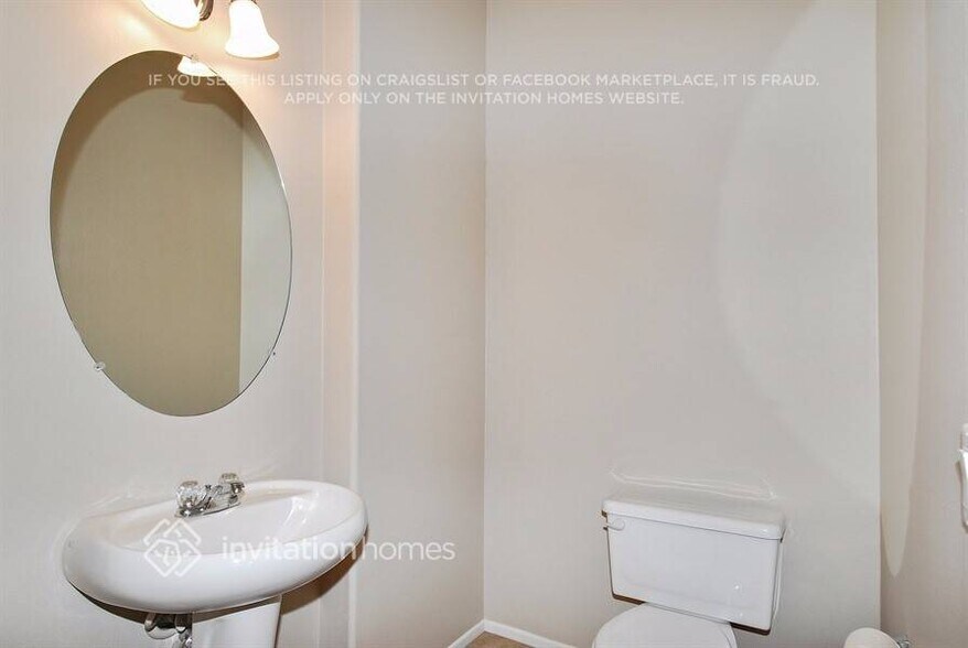 Building Photo - 26174 Charismatic Ct