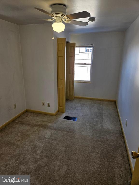 Building Photo - 36 E Ostend St