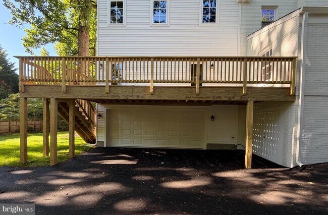 Building Photo - 7825 Oldchester Rd