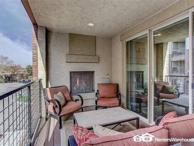 Building Photo - 301 Inverness Way S