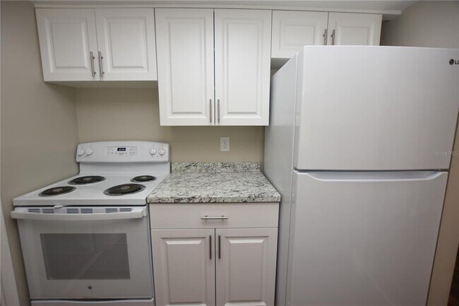 Building Photo - 1224 Waterview Blvd E
