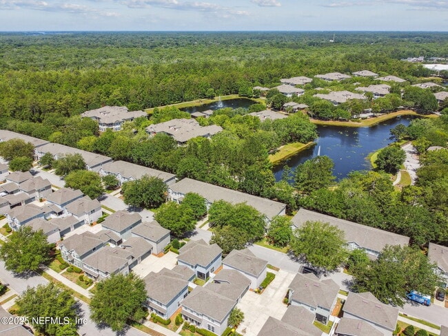 Building Photo - 5831 Parkstone Crossing Dr