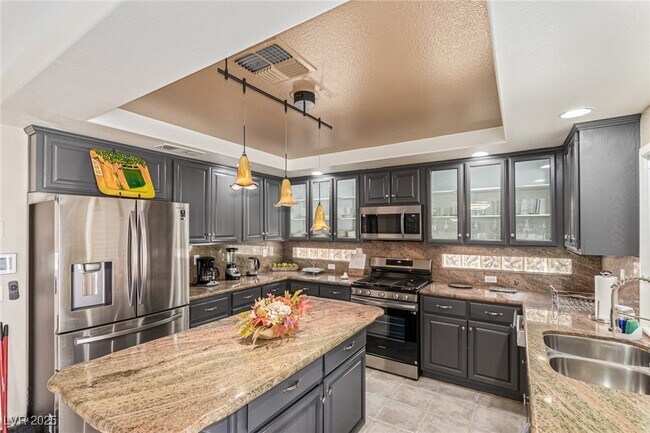 Building Photo - 9523 Coral Bell Ct