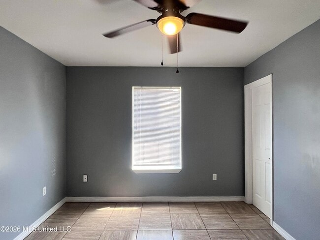 Building Photo - 1513 34th Ave