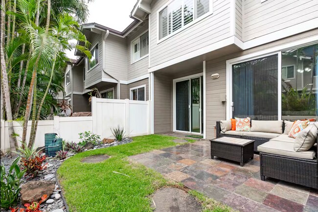 Building Photo - 92-1519-1519 Aliinui Dr