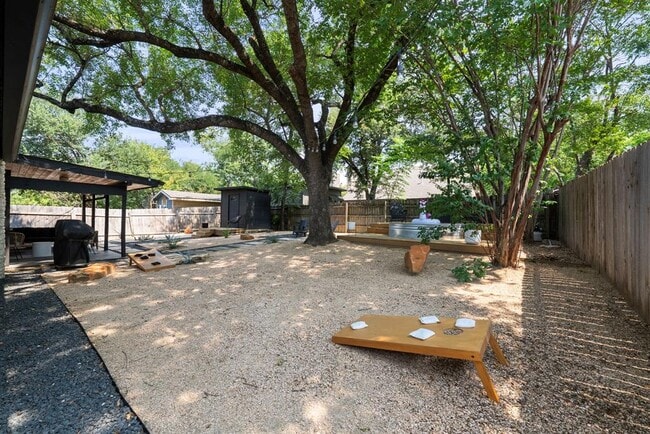 Building Photo - 510 Meadow Lea Dr