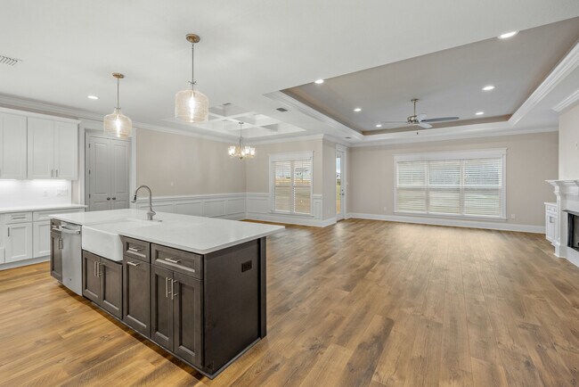 Building Photo - 513 Knotted Pine Ln