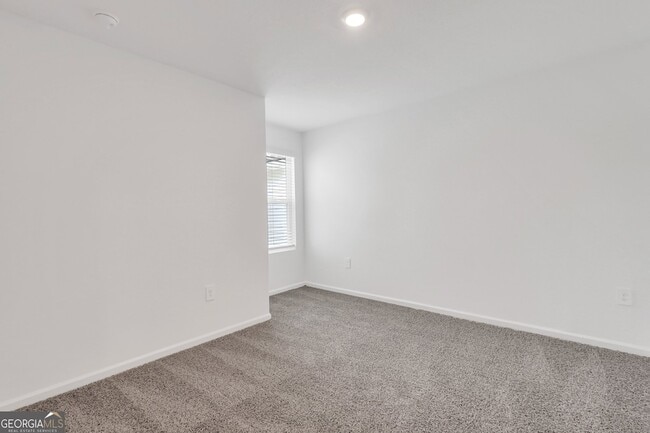 Building Photo - 150 Inlet Reach Cir