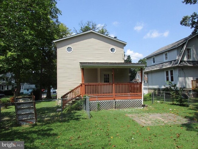 Building Photo - 3317 Devonshire Dr