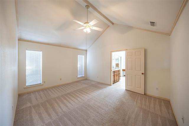 Building Photo - 1400 Sacramento Terrace