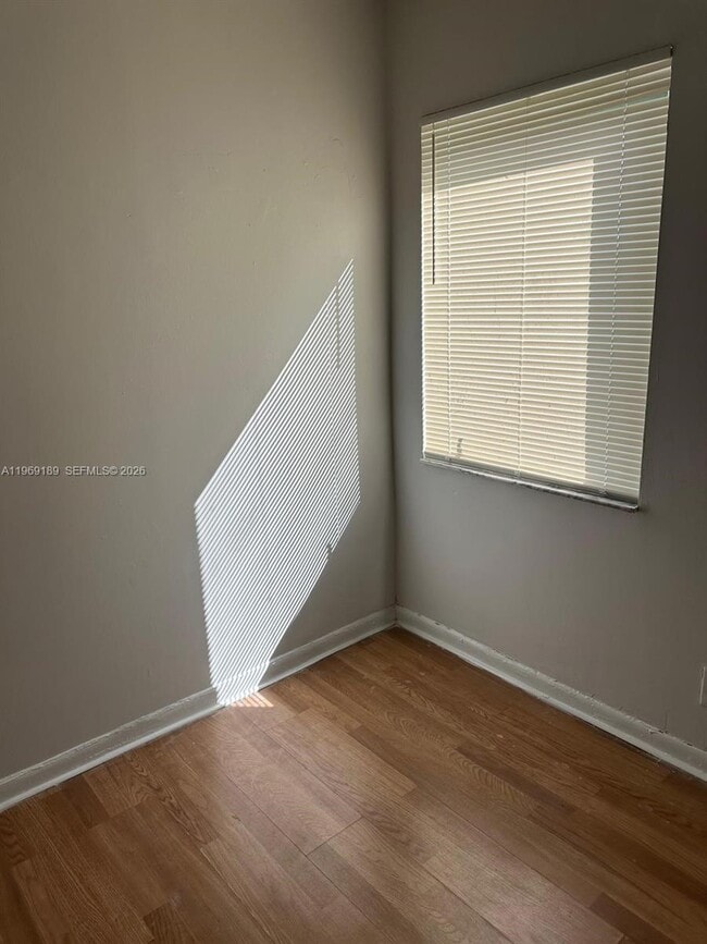 Building Photo - 1840 NW 119th St