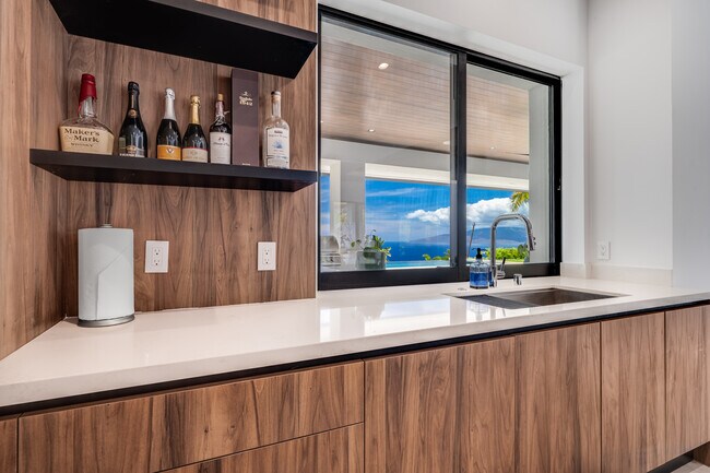 Building Photo - 16 Kumu Niu Pl