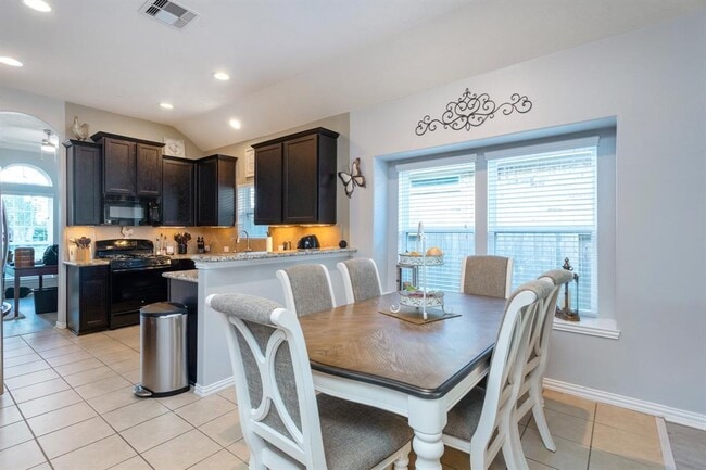 Building Photo - 3056 Winterberry Ln