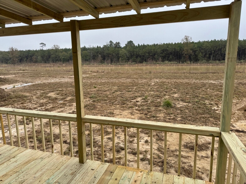 Building Photo - 300 Patriot Ln