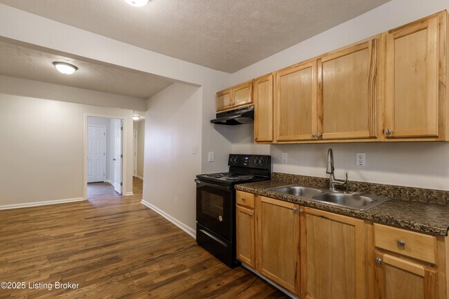 Building Photo - 3814 Alford Ave