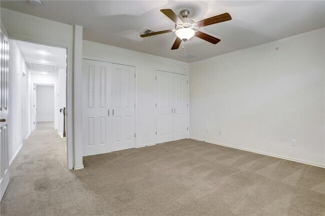Building Photo - 1100 Clermont Ave