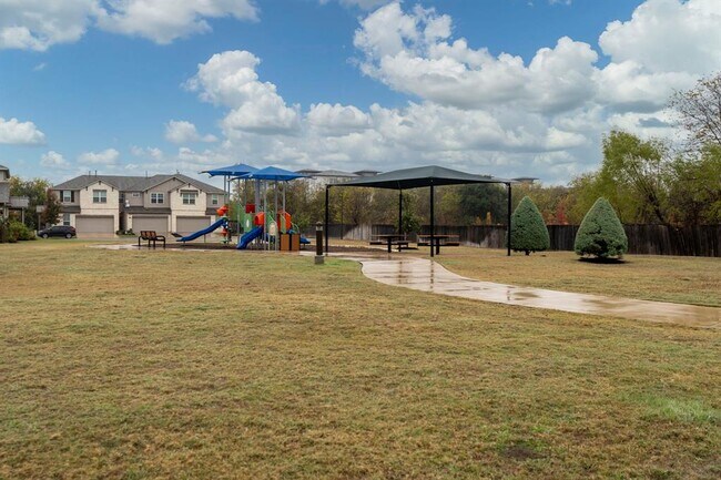 Building Photo - 17200 Leafroller Dr