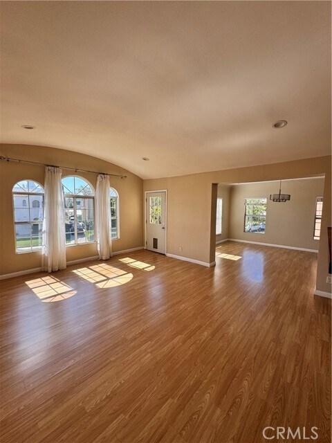 Building Photo - 1046 S Citrus Ave