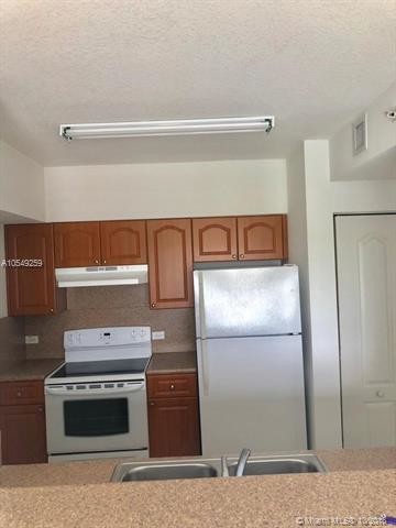 Building Photo - 406 NW 22nd Ave