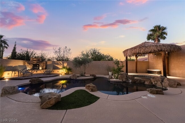 Building Photo - 2676 Lochleven Way