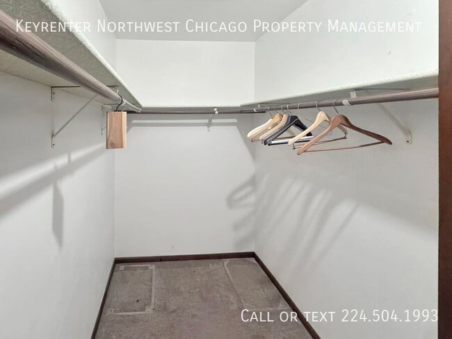 Building Photo - 5015 Dukesberry Ln