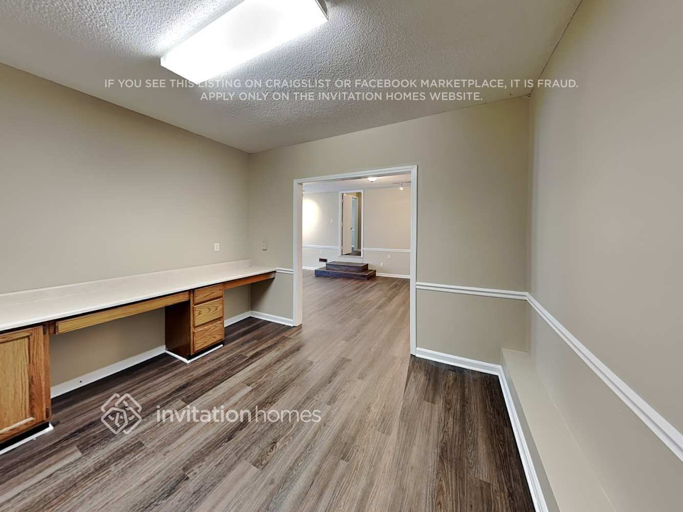 Building Photo - 7501 Batavia Ln