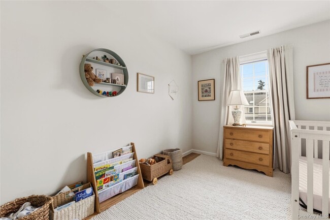 Building Photo - 357 Midland Ave