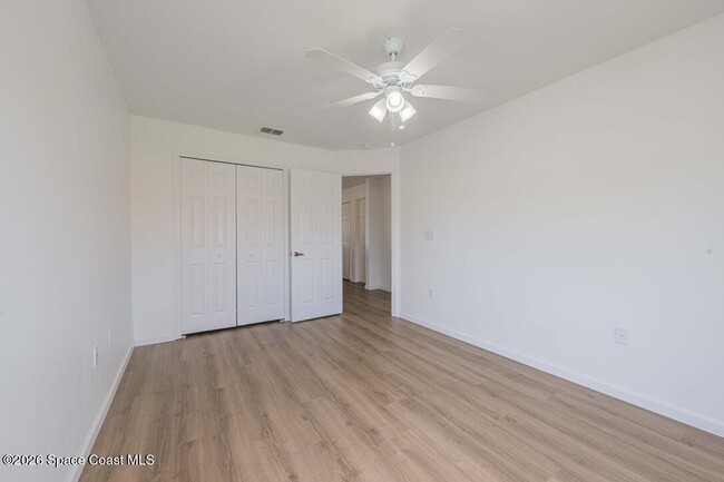 Building Photo - 3701 Titanic Cir