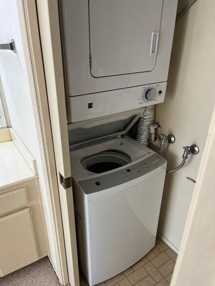 Laundry - 4050 Porte La Paz