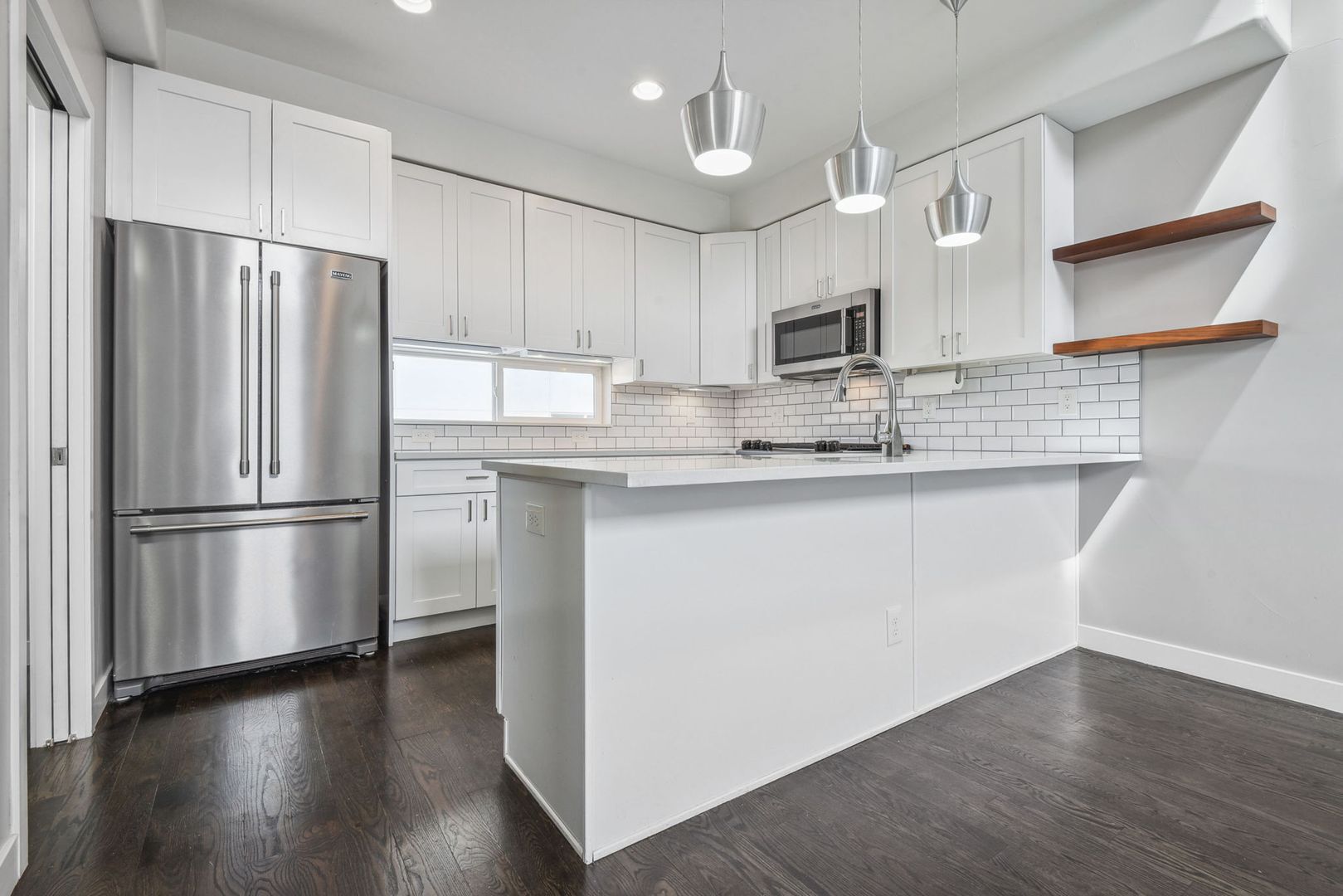 Building Photo - 1551 W 43rd Ave
