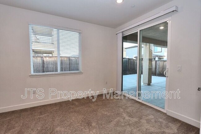 Building Photo - 3606 Nuestra Ave