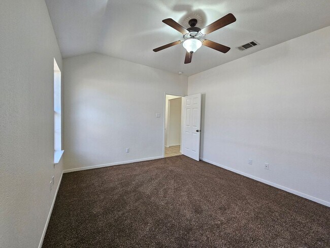 Building Photo - 4211 Breckenridge Dr