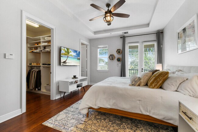 Building Photo - 25 Via Floresta Dr