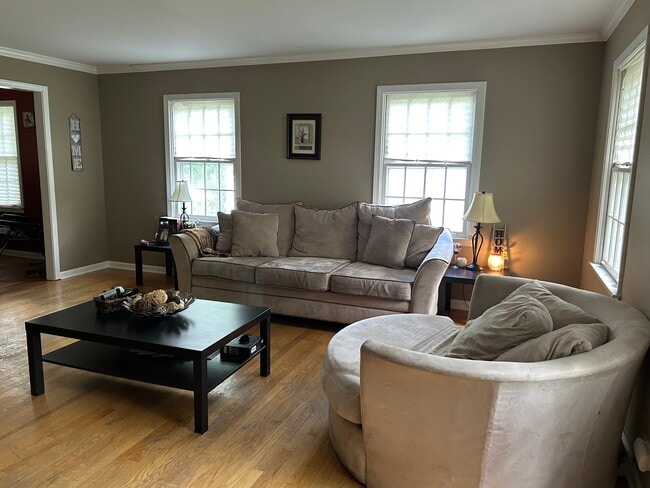 Building Photo - 1121 Birkdale Ct