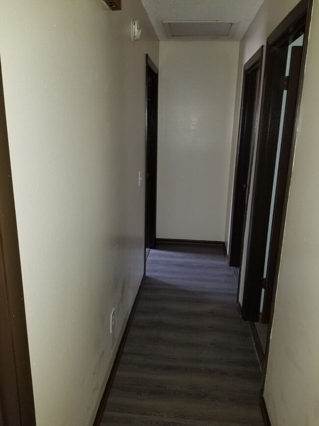 Building Photo - 1108 Kelly Dr