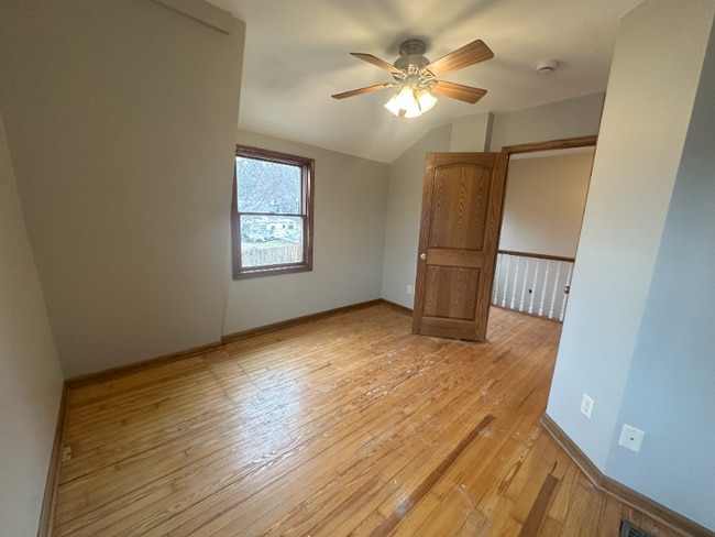 Building Photo - 604 Wilmot Ave