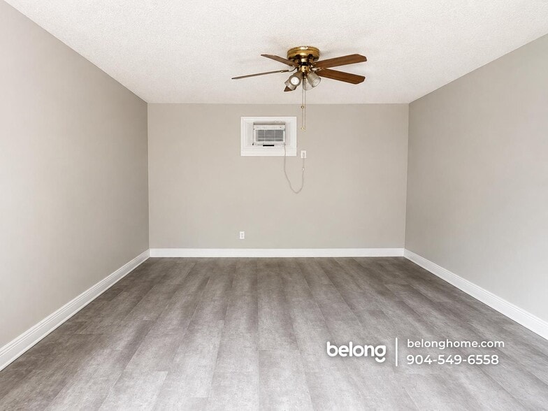 Building Photo - 5531 Agra Ct