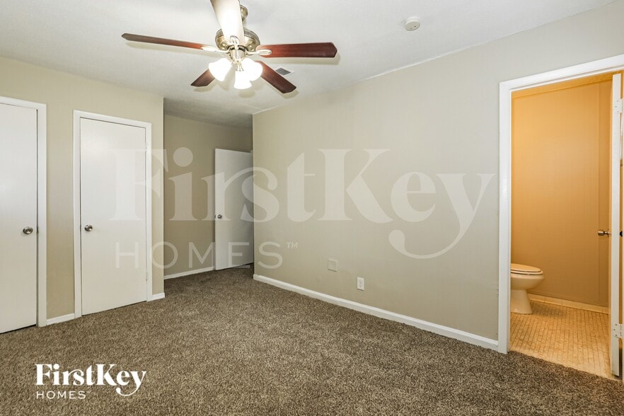 Building Photo - 2423 Ozark Trail SW