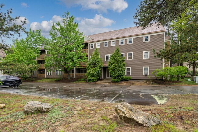 Building Photo - 58 Branch Turnpike