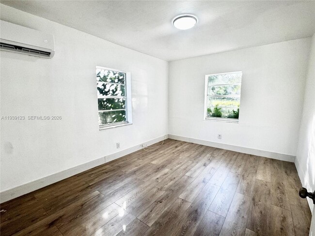 Building Photo - 411 NW 97th St