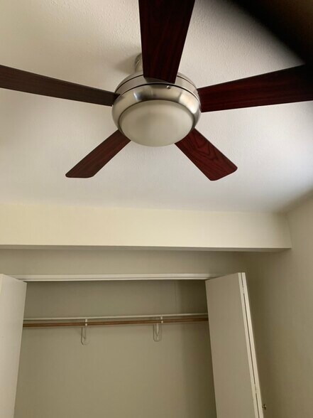 Building Photo - 17565 Bullock St